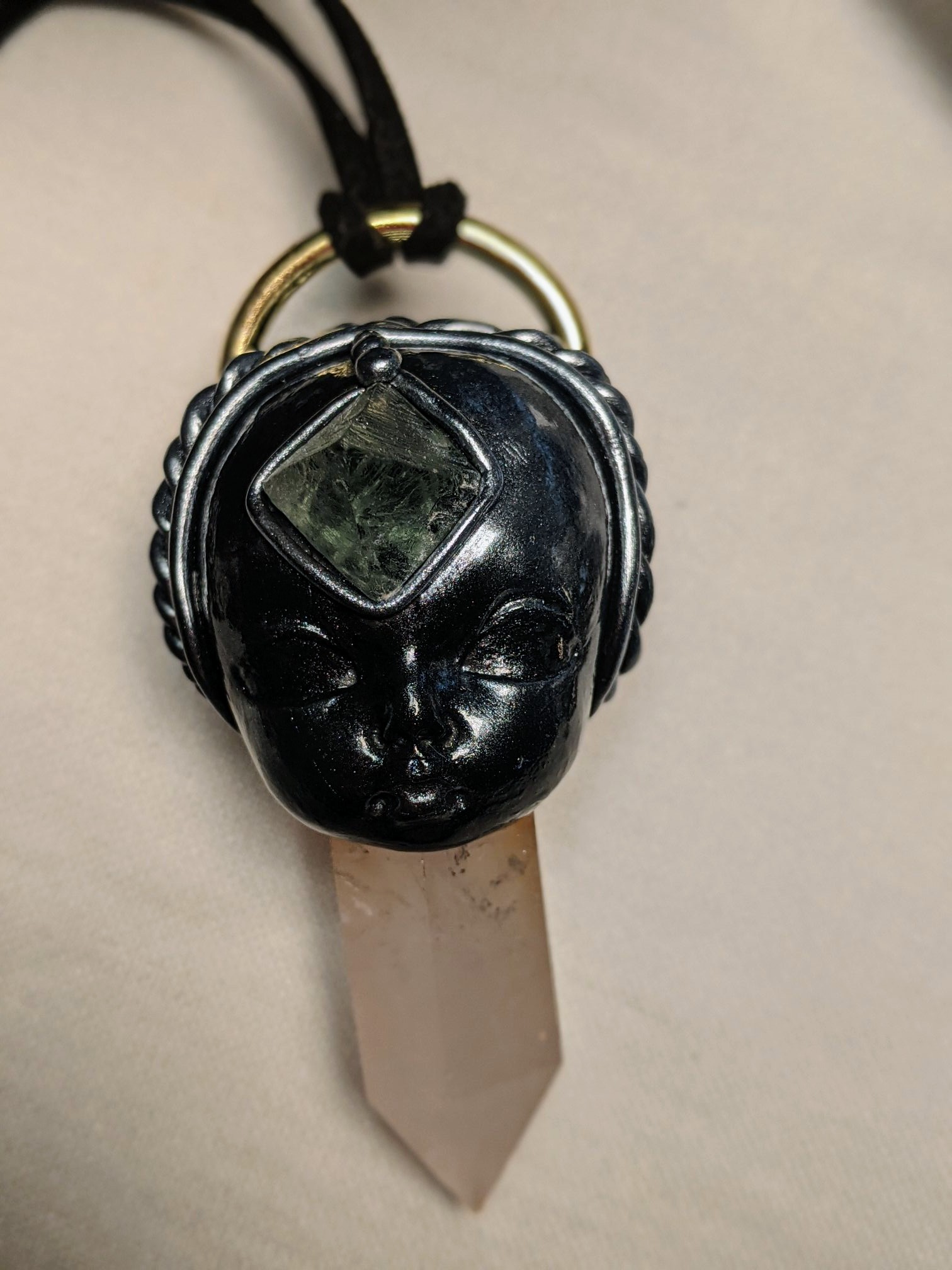 Rose Quartz and Fluorite Third Eye Goddess - Image 5